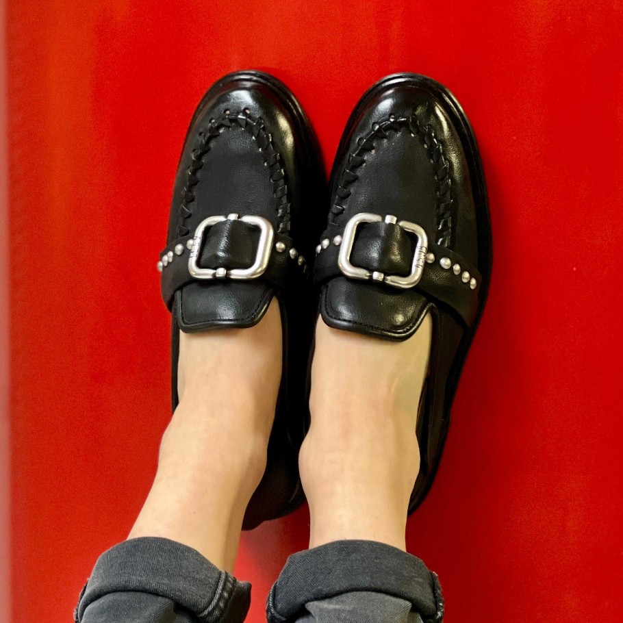 New La Gatta Con Gli Stivali Ifa Black Mocassino Nero Con Fibbia E Borchie In Pelle A.S.98