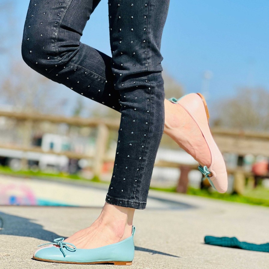 Hot La Gatta Con Gli Stivali Domino Double Ballerina A Sacchetto In Nappa Bicolor Rosa E Azzurra Lavorazione Artigianale